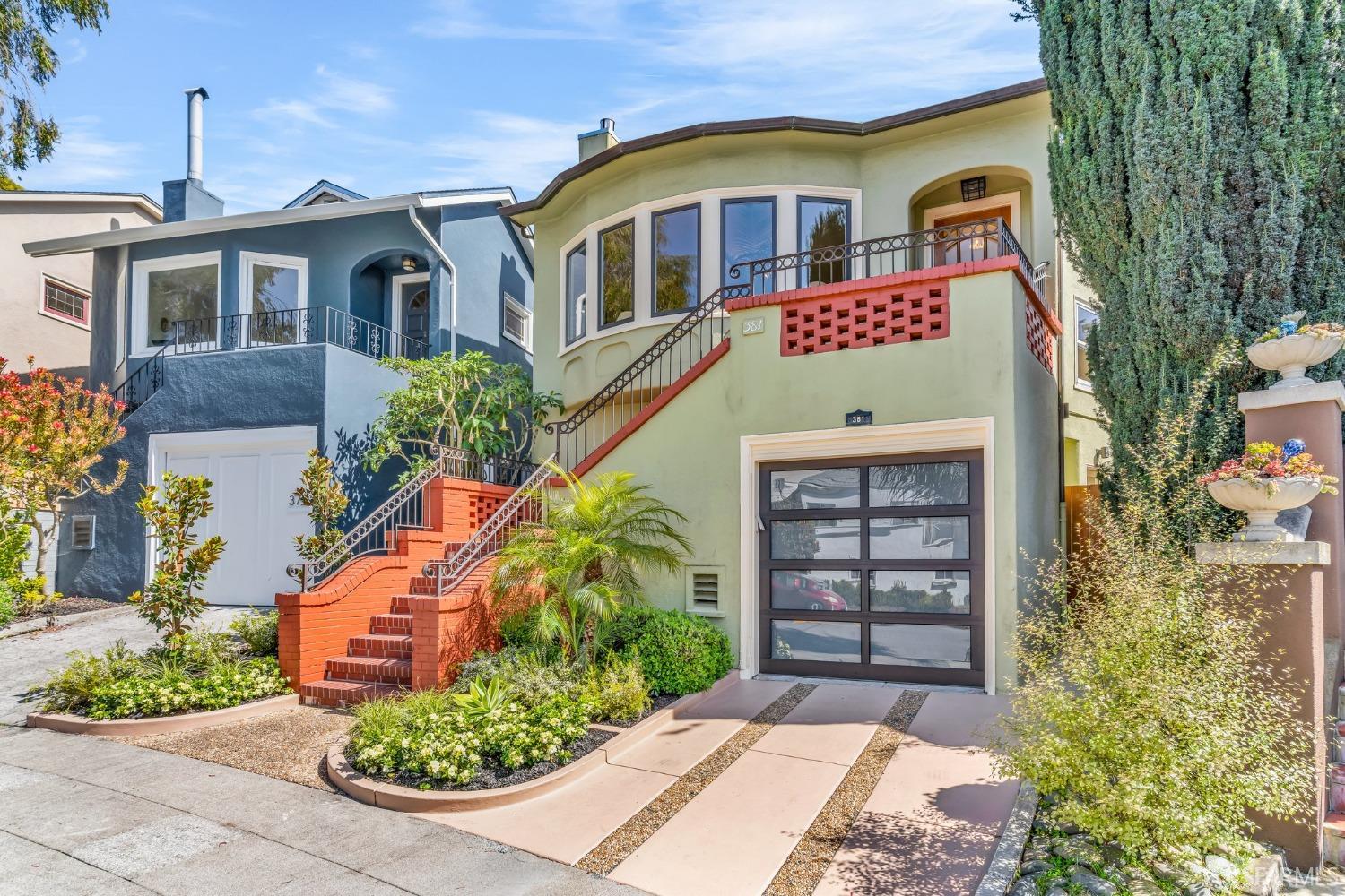 San Francisco, California 94127, United States, 3 Bedrooms Bedrooms, ,2 BathroomsBathrooms,Residential,Pending,115376