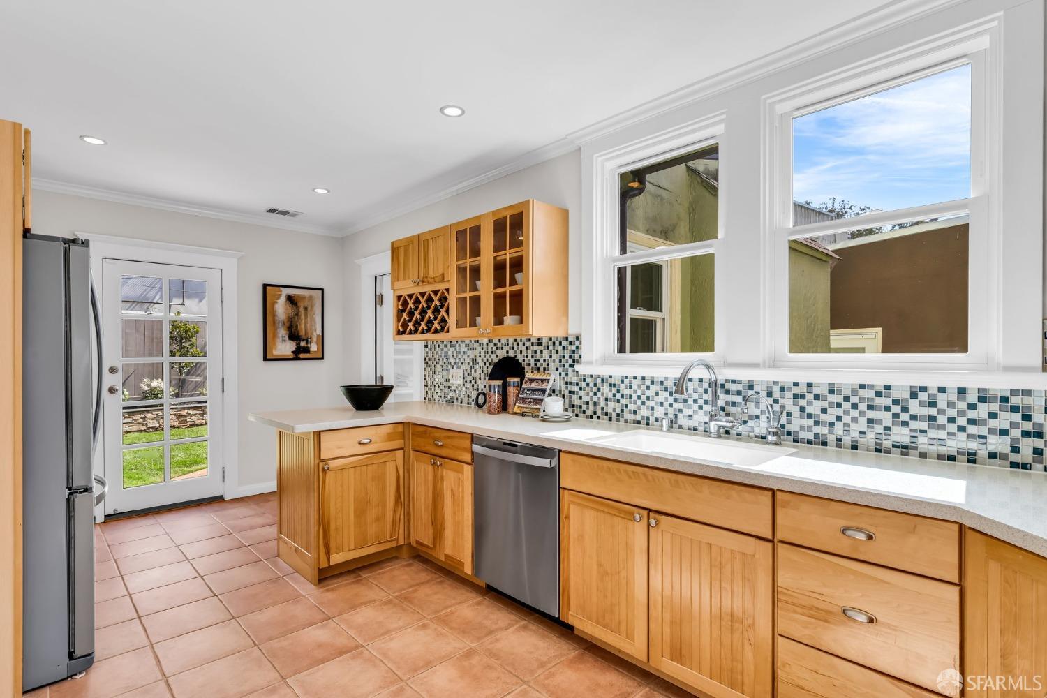 San Francisco, California 94127, United States, 3 Bedrooms Bedrooms, ,2 BathroomsBathrooms,Residential,Pending,115376