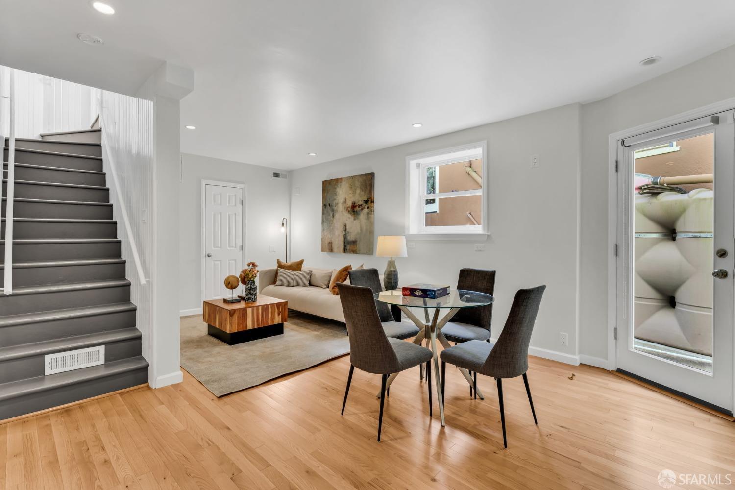 San Francisco, California 94127, United States, 3 Bedrooms Bedrooms, ,2 BathroomsBathrooms,Residential,Pending,115376