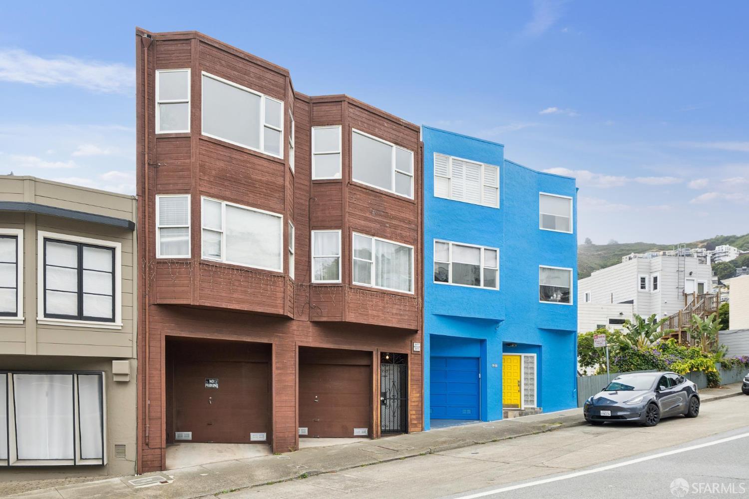 3075-3077 Market Street
