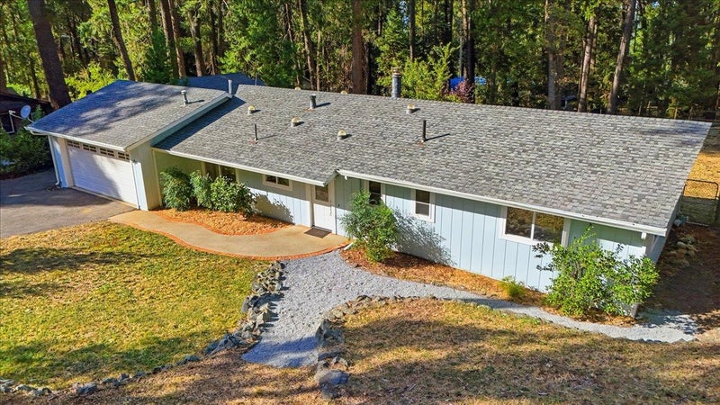 13038 Quaker Hill Cross Road