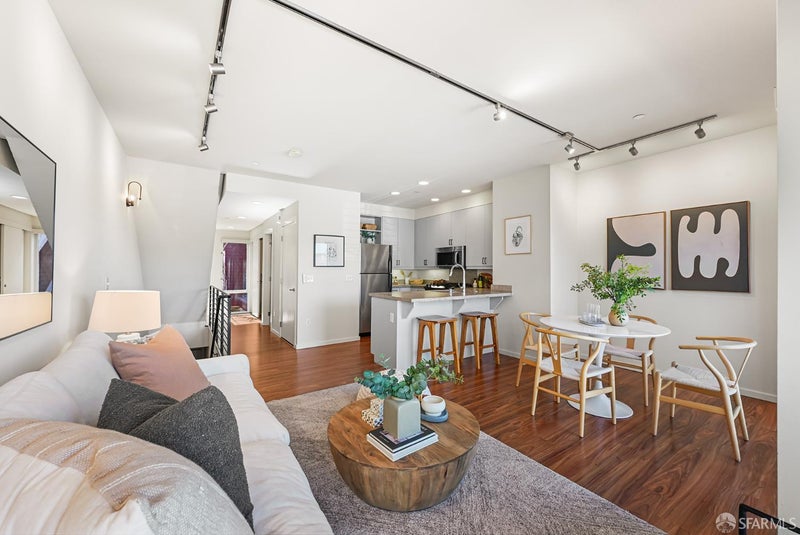 414 40th Street 307