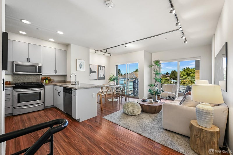 414 40th Street 307