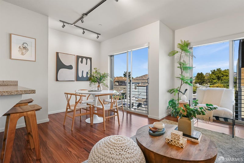 414 40th Street 307