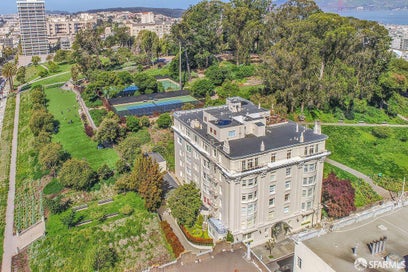 1925 Gough Street 42 San Francisco CA 94109