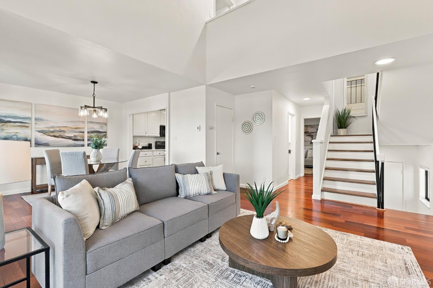 352 Innisfree Drive