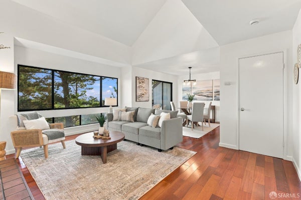 352 INNISFREE DR, DALY CITY, CA 94015 - Image 4481baeee91ca546c5c426b786c4dc3a/957556847