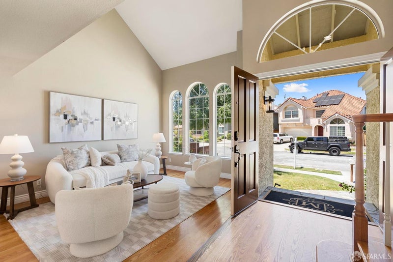 1108 Calle Almaden
