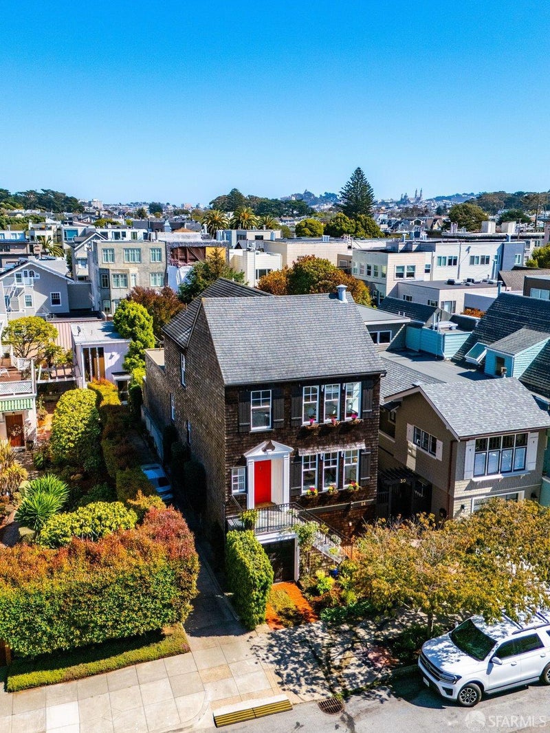 24 19th Avenue