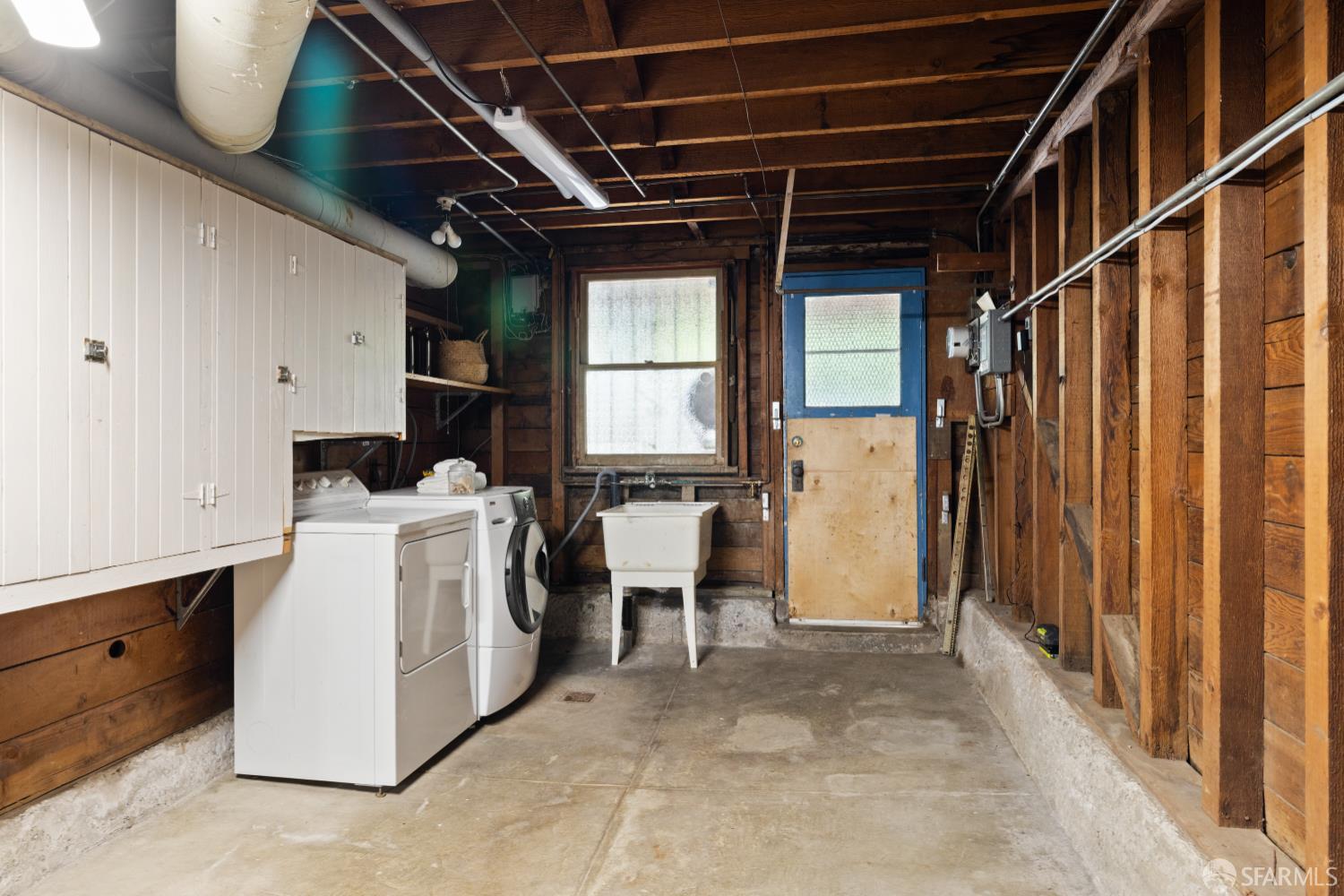 San Francisco, California 94127, United States, 3 Bedrooms Bedrooms, ,2 BathroomsBathrooms,Residential,Active,154624