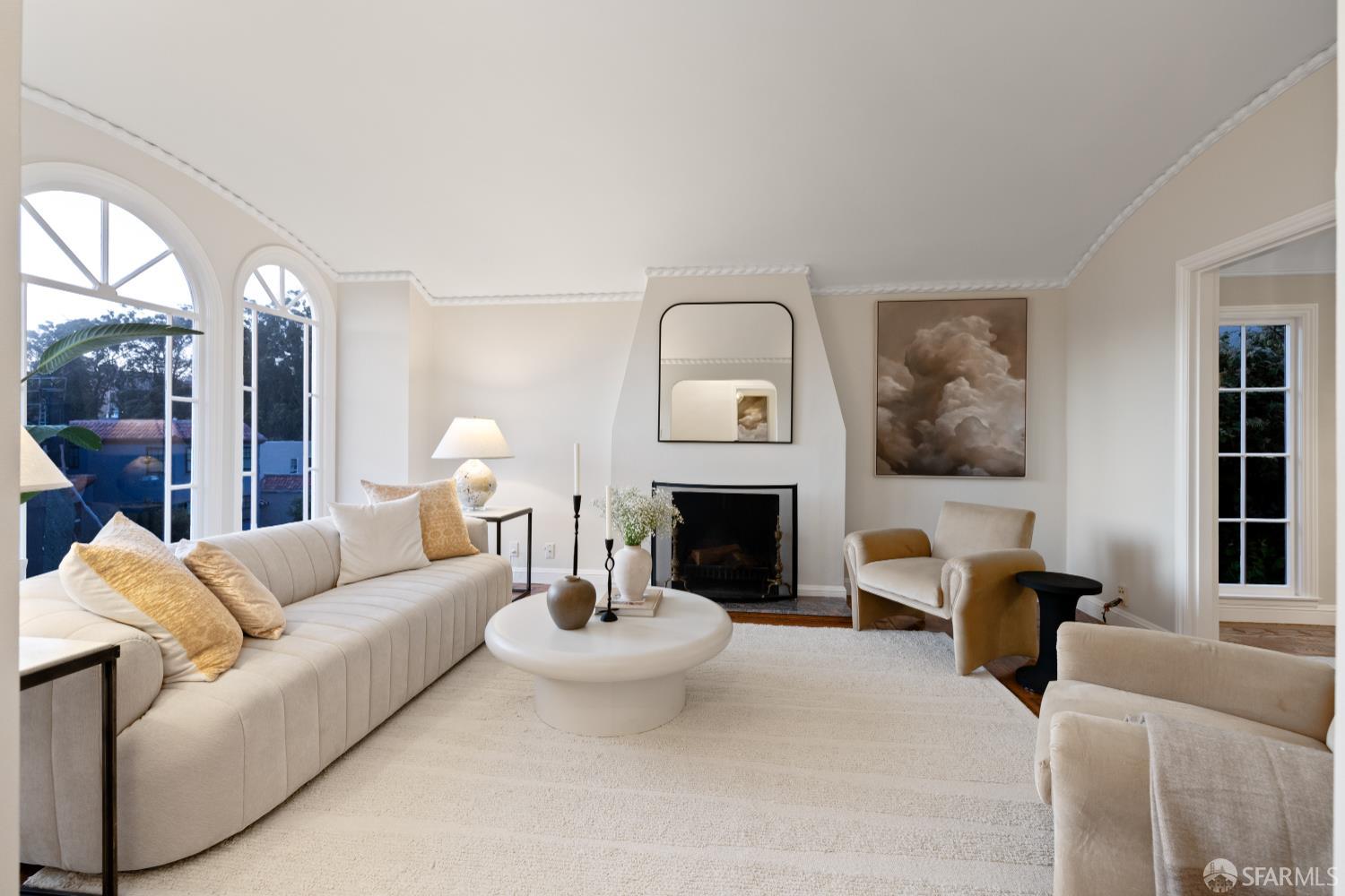 San Francisco, California 94127, United States, 3 Bedrooms Bedrooms, ,2 BathroomsBathrooms,Residential,Active,154624