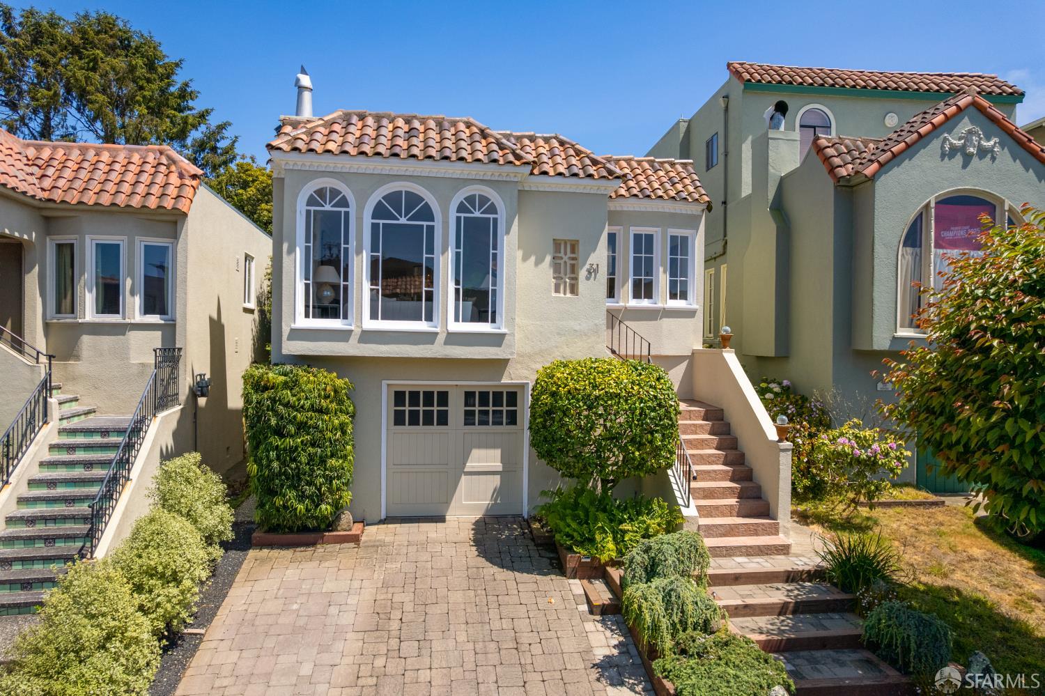 San Francisco, California 94127, United States, 3 Bedrooms Bedrooms, ,2 BathroomsBathrooms,Residential,Active,154624