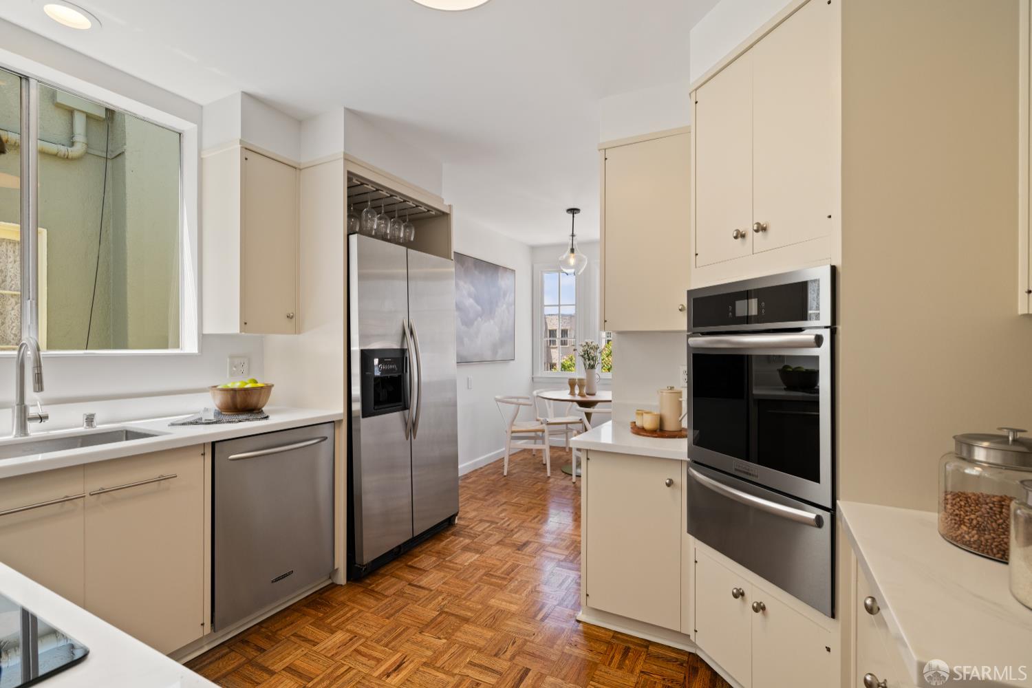 San Francisco, California 94127, United States, 3 Bedrooms Bedrooms, ,2 BathroomsBathrooms,Residential,Active,154624