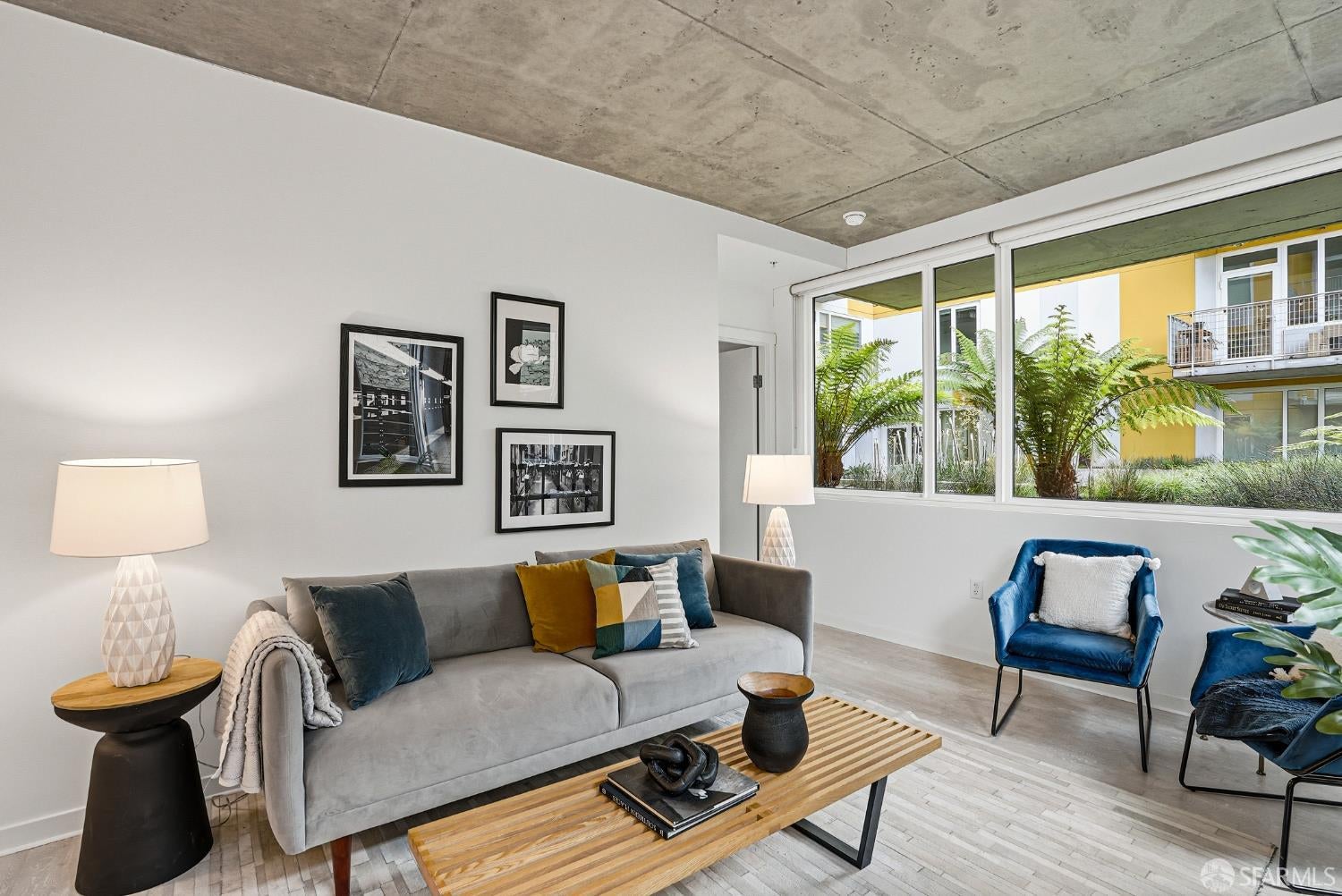 45 Bartlett Street 206, San Francisco CA 94110