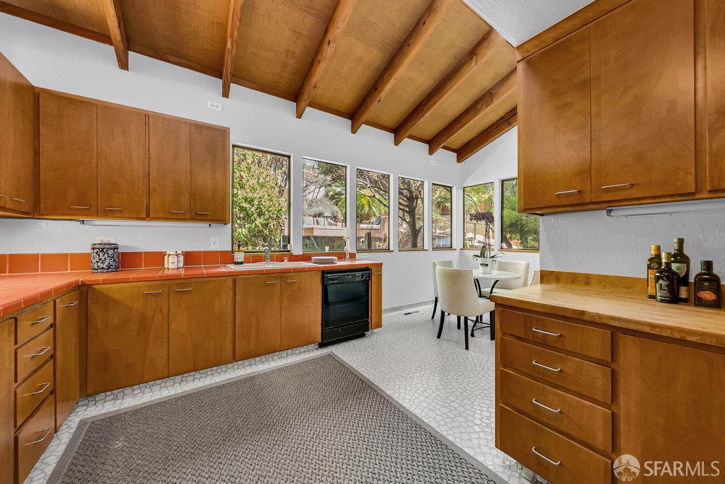 Kensington, California 94707, United States, 4 Bedrooms Bedrooms, ,4 BathroomsBathrooms,Residential,Contingent,203456