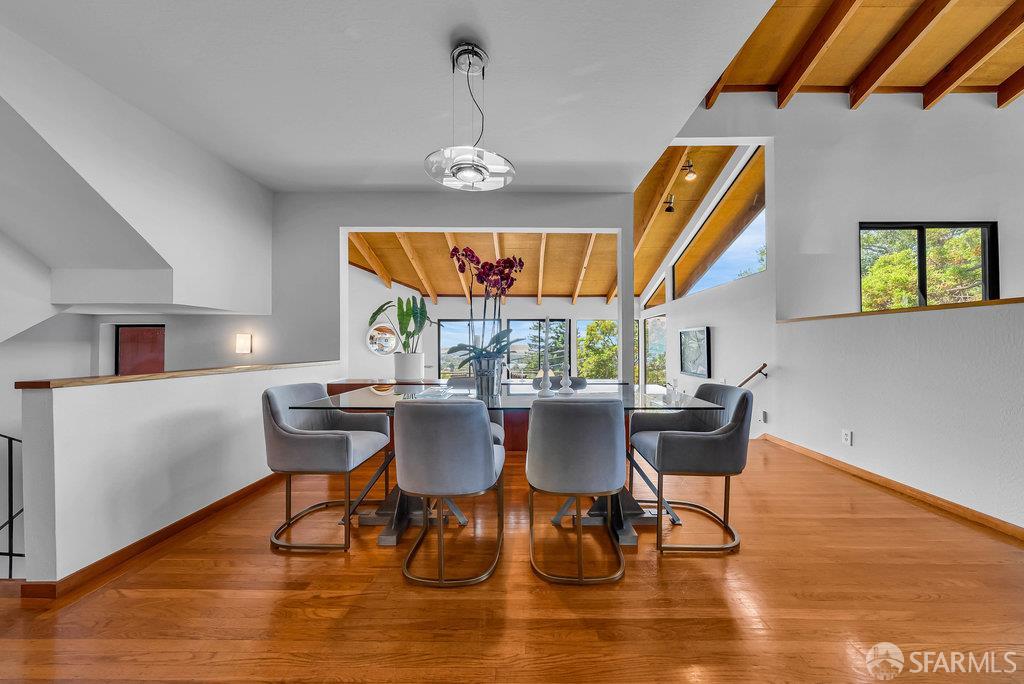 Kensington, California 94707, United States, 4 Bedrooms Bedrooms, ,4 BathroomsBathrooms,Residential,Contingent,203456