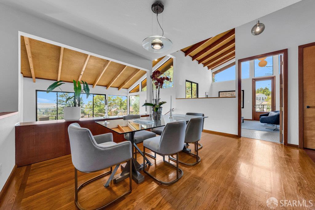 Kensington, California 94707, United States, 4 Bedrooms Bedrooms, ,4 BathroomsBathrooms,Residential,Contingent,203456