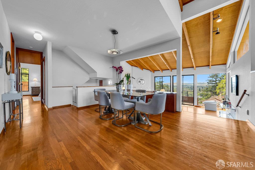 Kensington, California 94707, United States, 4 Bedrooms Bedrooms, ,4 BathroomsBathrooms,Residential,Contingent,203456