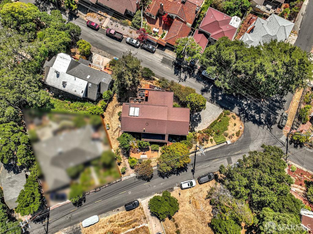 Kensington, California 94707, United States, 4 Bedrooms Bedrooms, ,4 BathroomsBathrooms,Residential,Contingent,203456