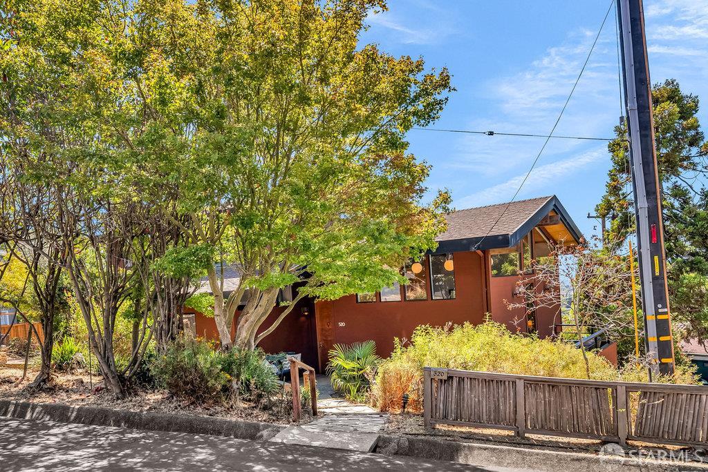 Kensington, California 94707, United States, 4 Bedrooms Bedrooms, ,4 BathroomsBathrooms,Residential,Contingent,203456