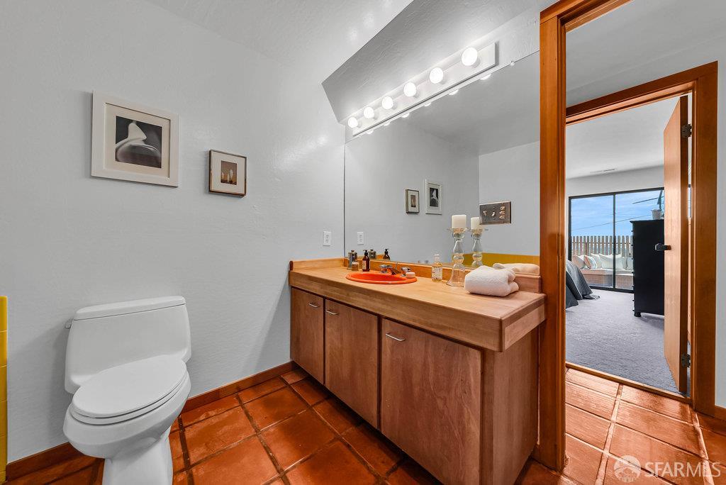 Kensington, California 94707, United States, 4 Bedrooms Bedrooms, ,4 BathroomsBathrooms,Residential,Contingent,203456