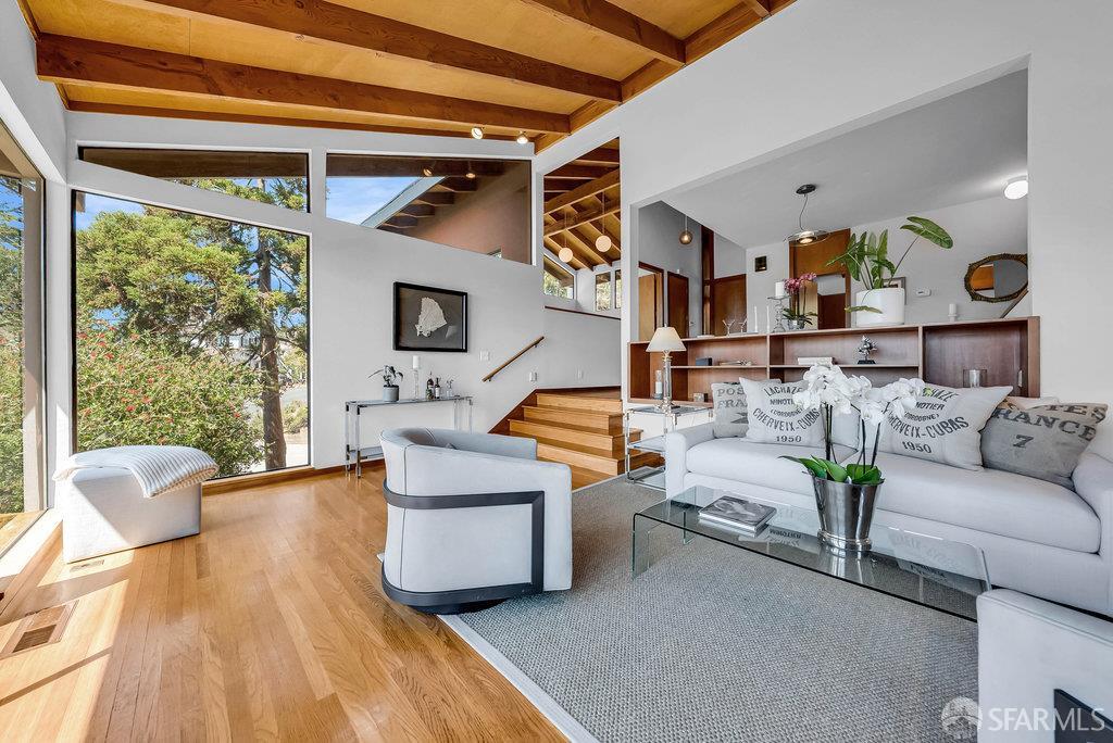 Kensington, California 94707, United States, 4 Bedrooms Bedrooms, ,4 BathroomsBathrooms,Residential,Contingent,203456