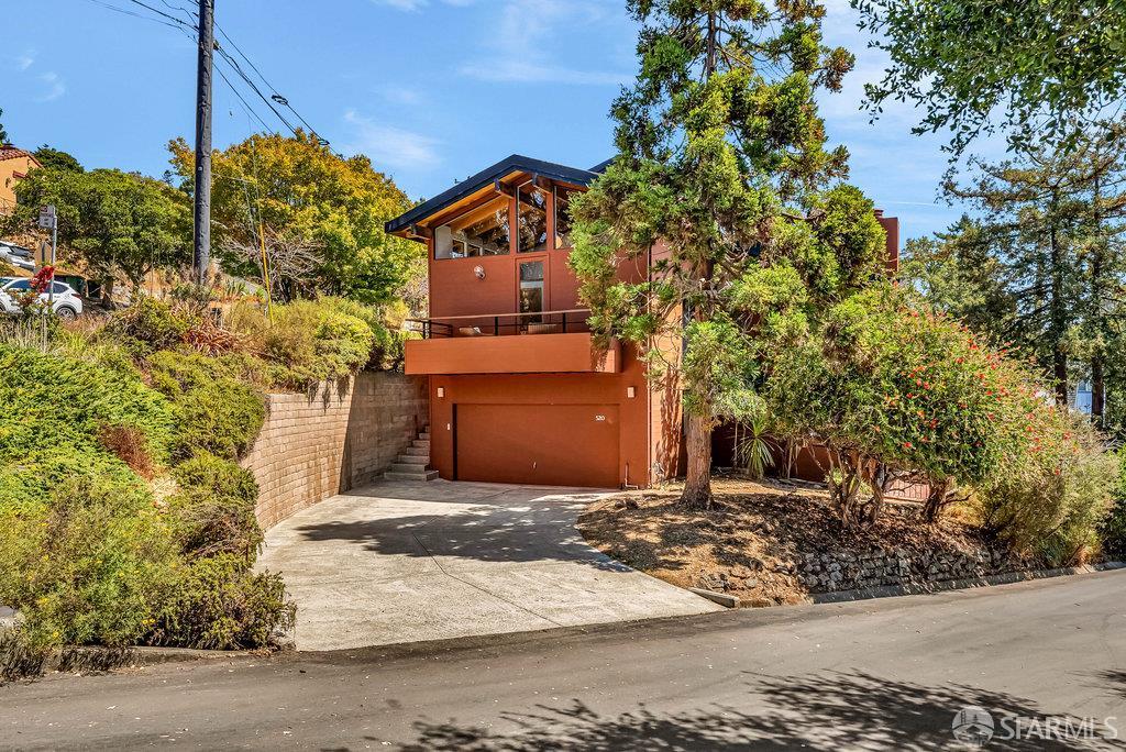 Kensington, California 94707, United States, 4 Bedrooms Bedrooms, ,4 BathroomsBathrooms,Residential,Contingent,203456