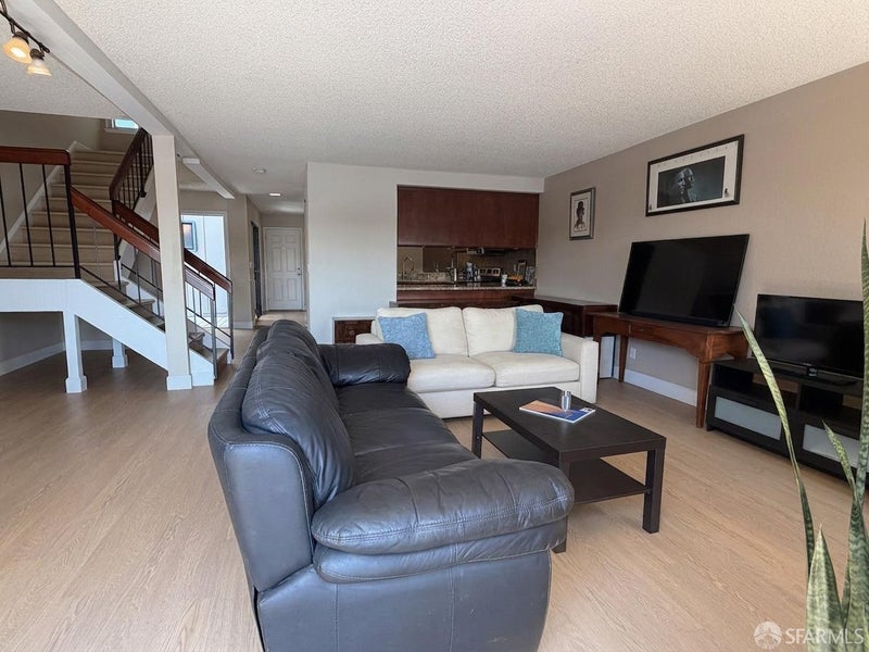 967 Shoal Drive