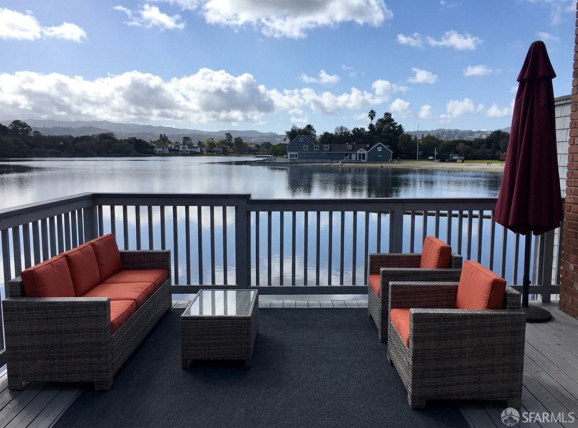 967 Shoal Drive
