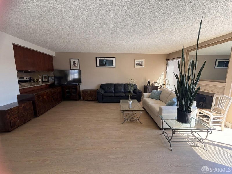 967 Shoal Drive