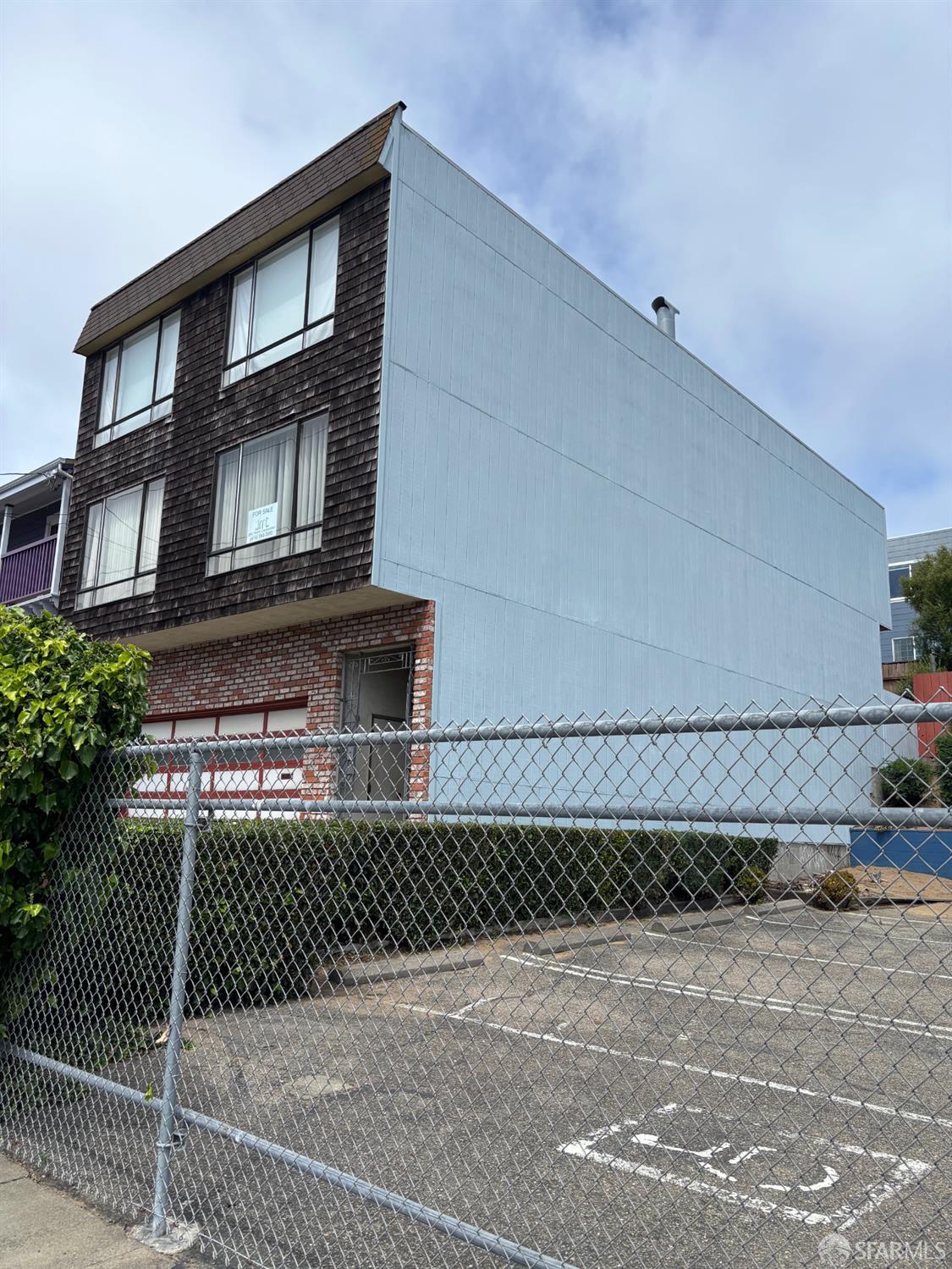 18-20 Beverly Street