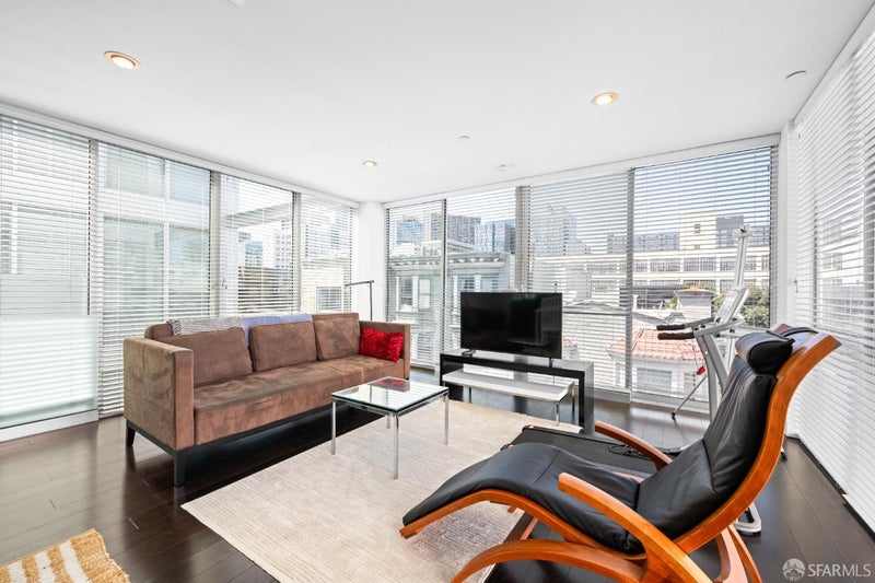 1234 Howard Street 2A-4