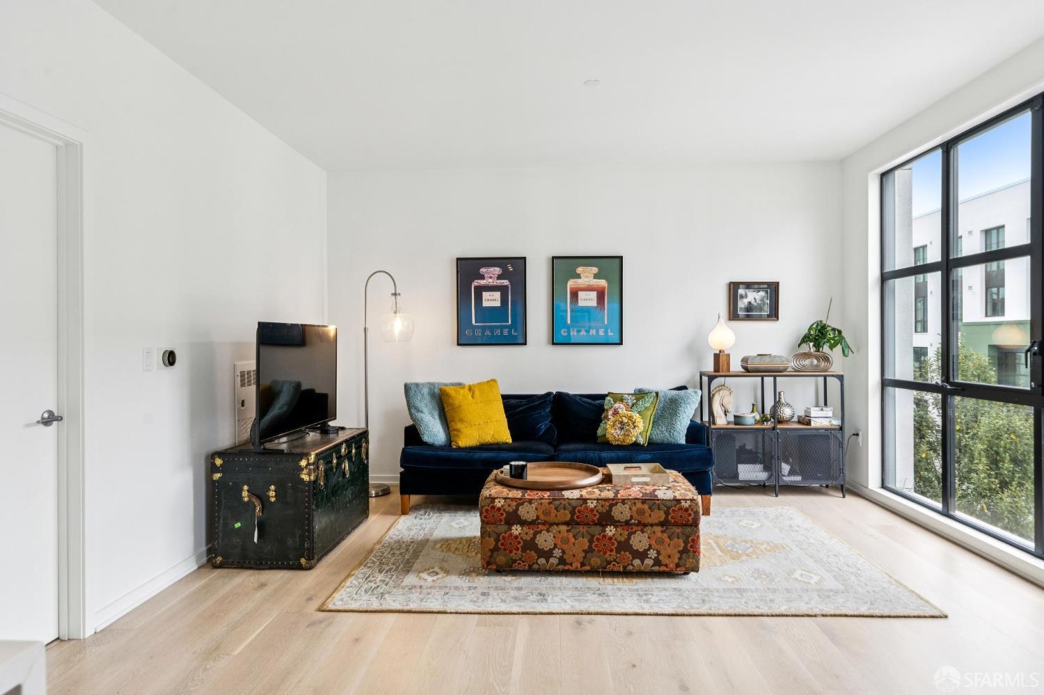 451 Donahue Street 418