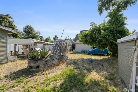 A home in East Palo Alto