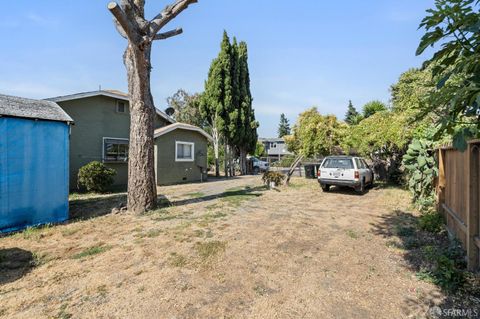 A home in East Palo Alto