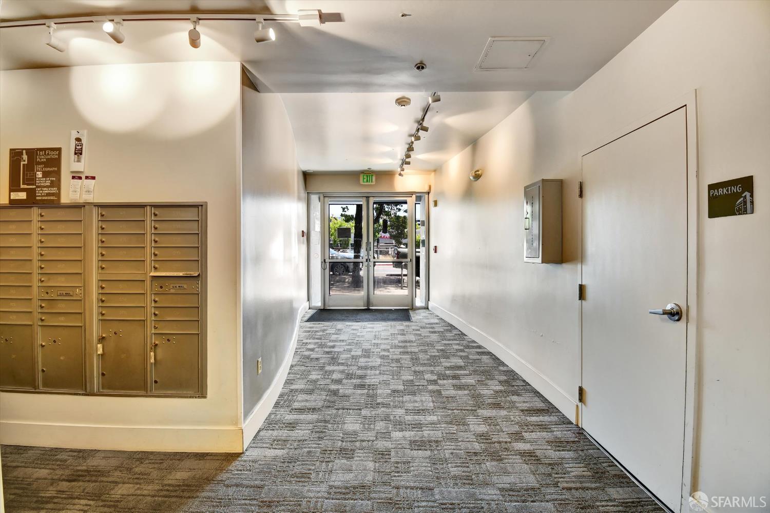 2407 Telegraph Avenue 504