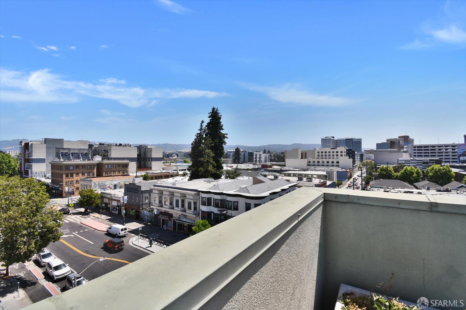2407 Telegraph Avenue 504