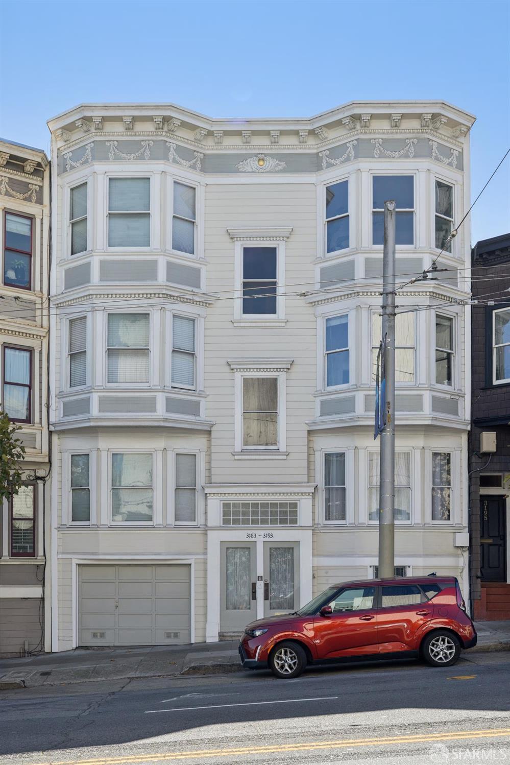 3189 California Street