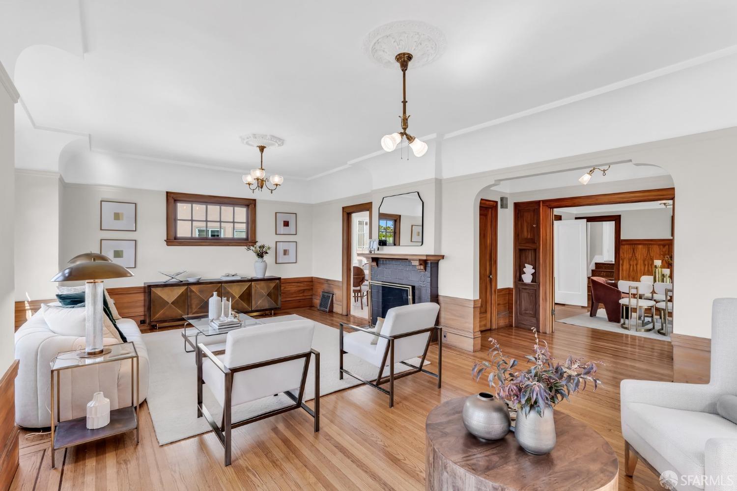 San Francisco, California 94127, United States, 3 Bedrooms Bedrooms, ,1 BathroomBathrooms,Residential,Pending,106369