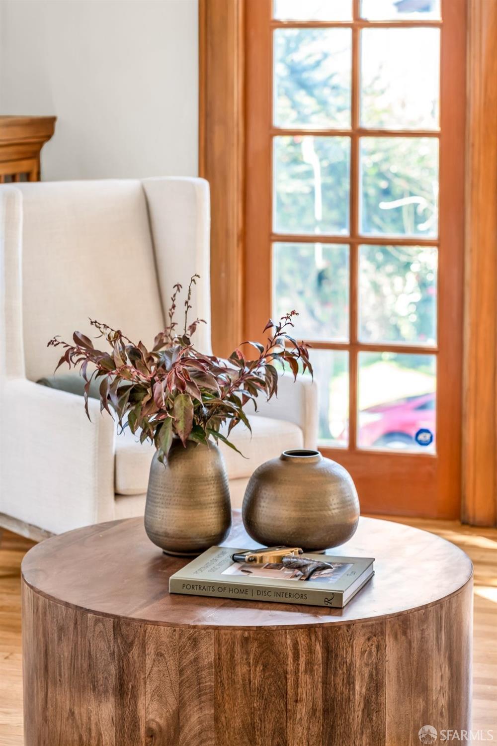 San Francisco, California 94127, United States, 3 Bedrooms Bedrooms, ,1 BathroomBathrooms,Residential,Pending,106369