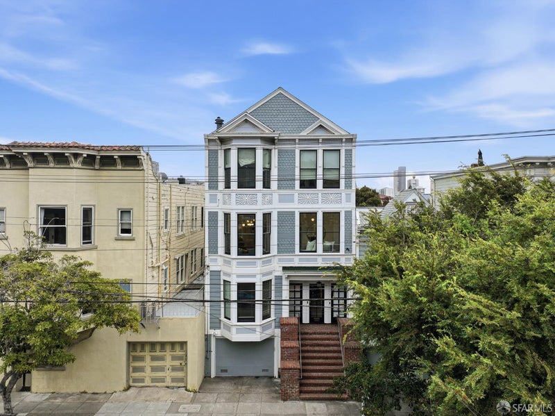 1842 Scott Street