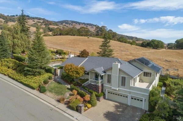48 SAN DOMINGO WAY, NOVATO, CA 94945 - Image 4d73995333e2d61e2ed2077944b3ec86/3299034703