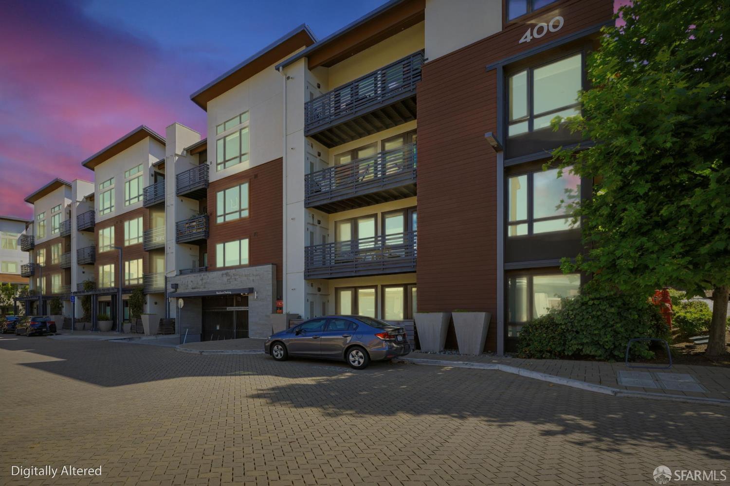 400 El Camino Real 217
