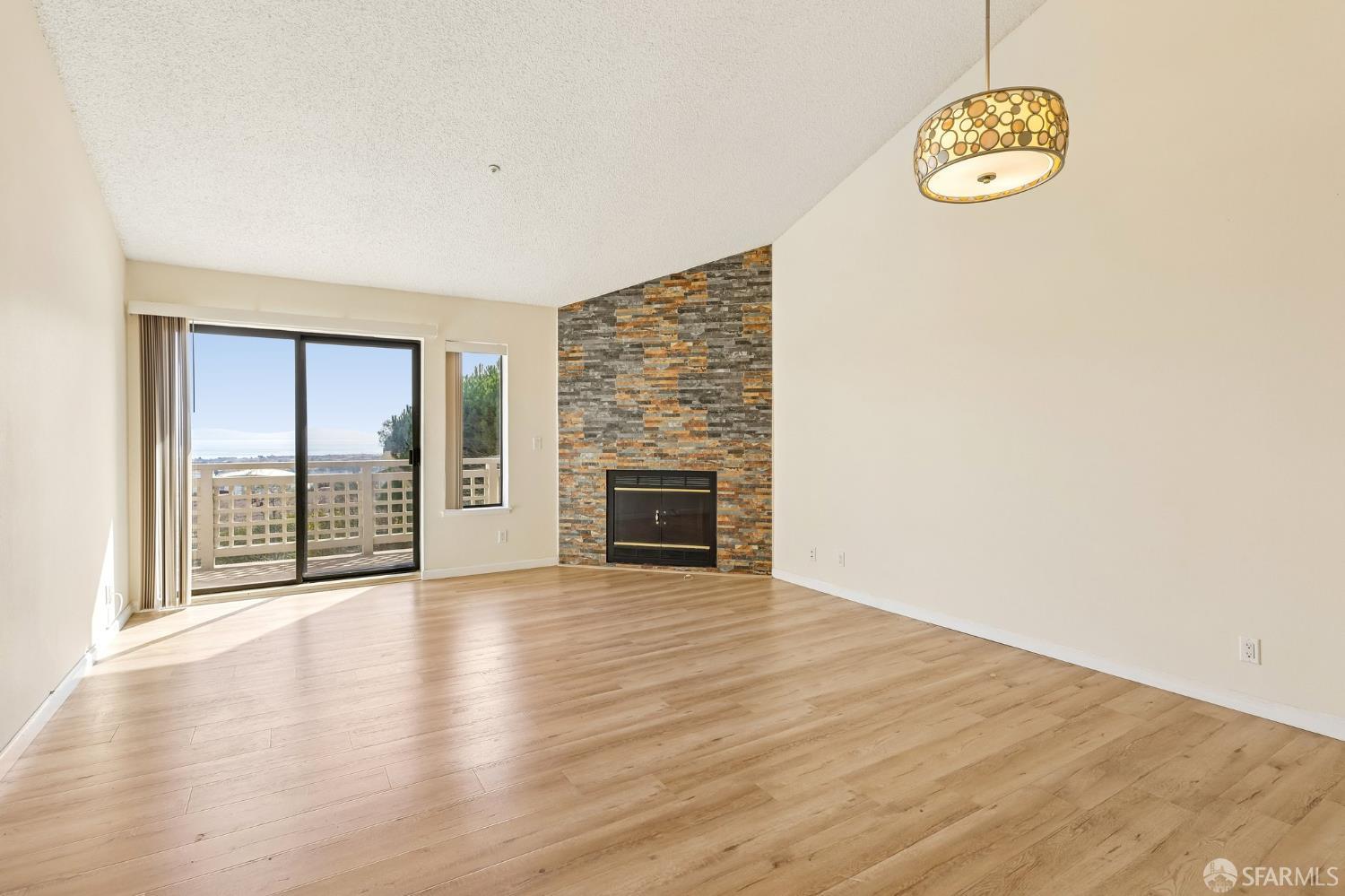810 Red Leaf Court