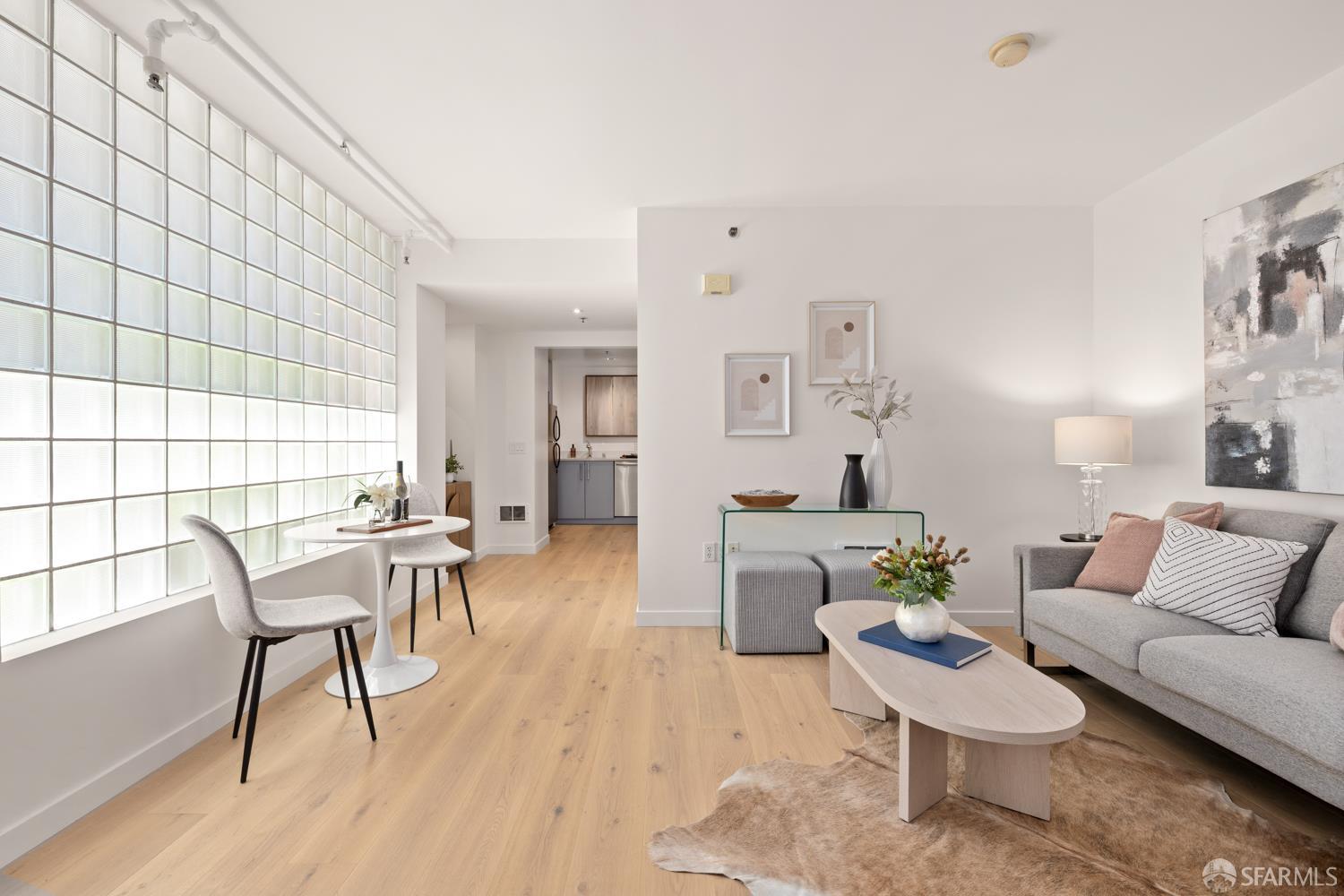 555 4th Street 104