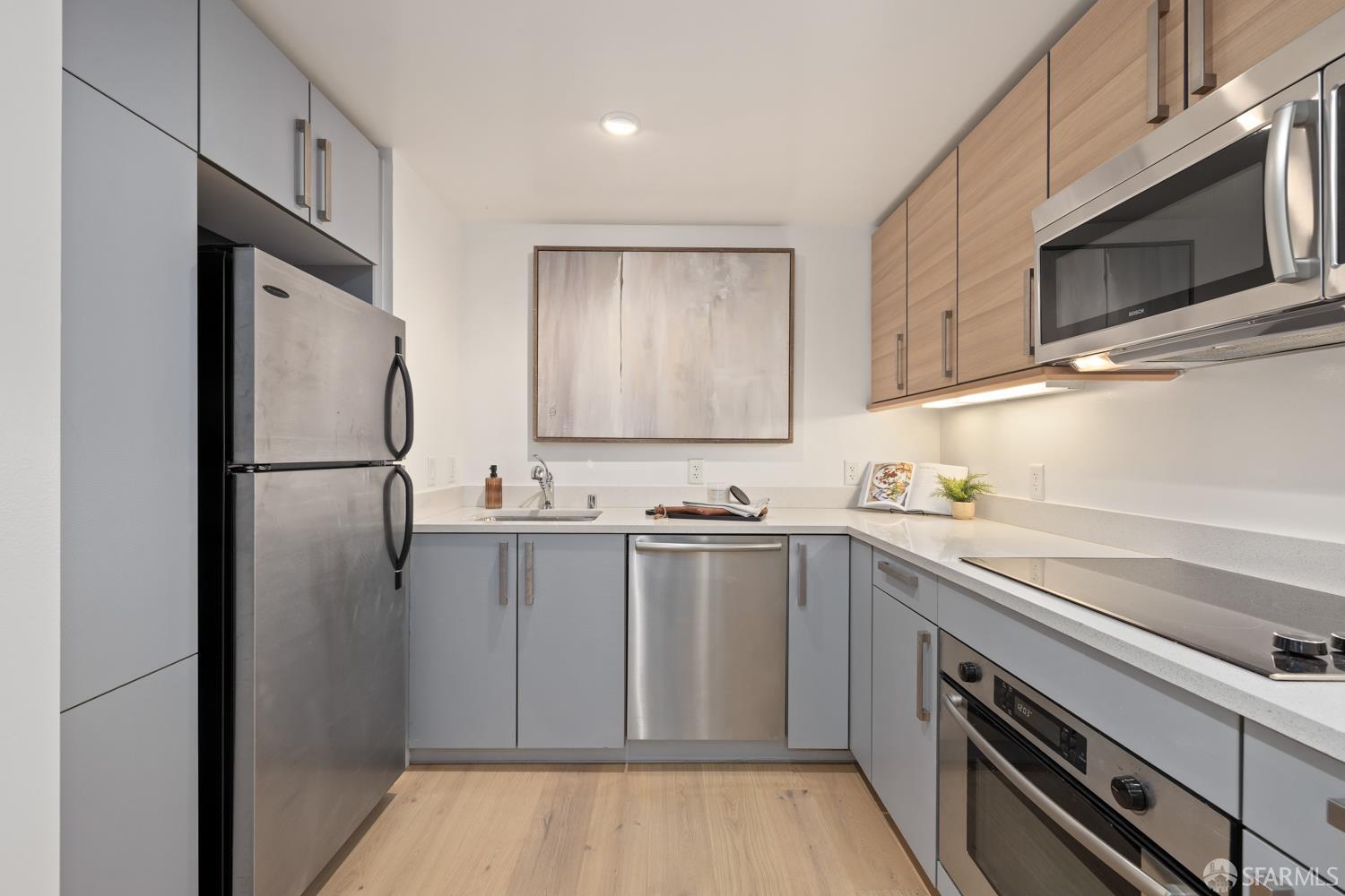 555 4th Street 104