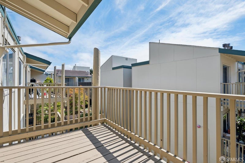 368 Imperial Way 338