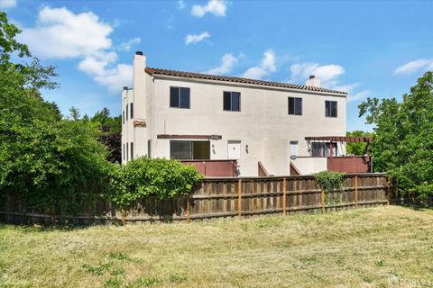 1703 Dalessi Drive, Pinole, CA 94564 - #: 425045405