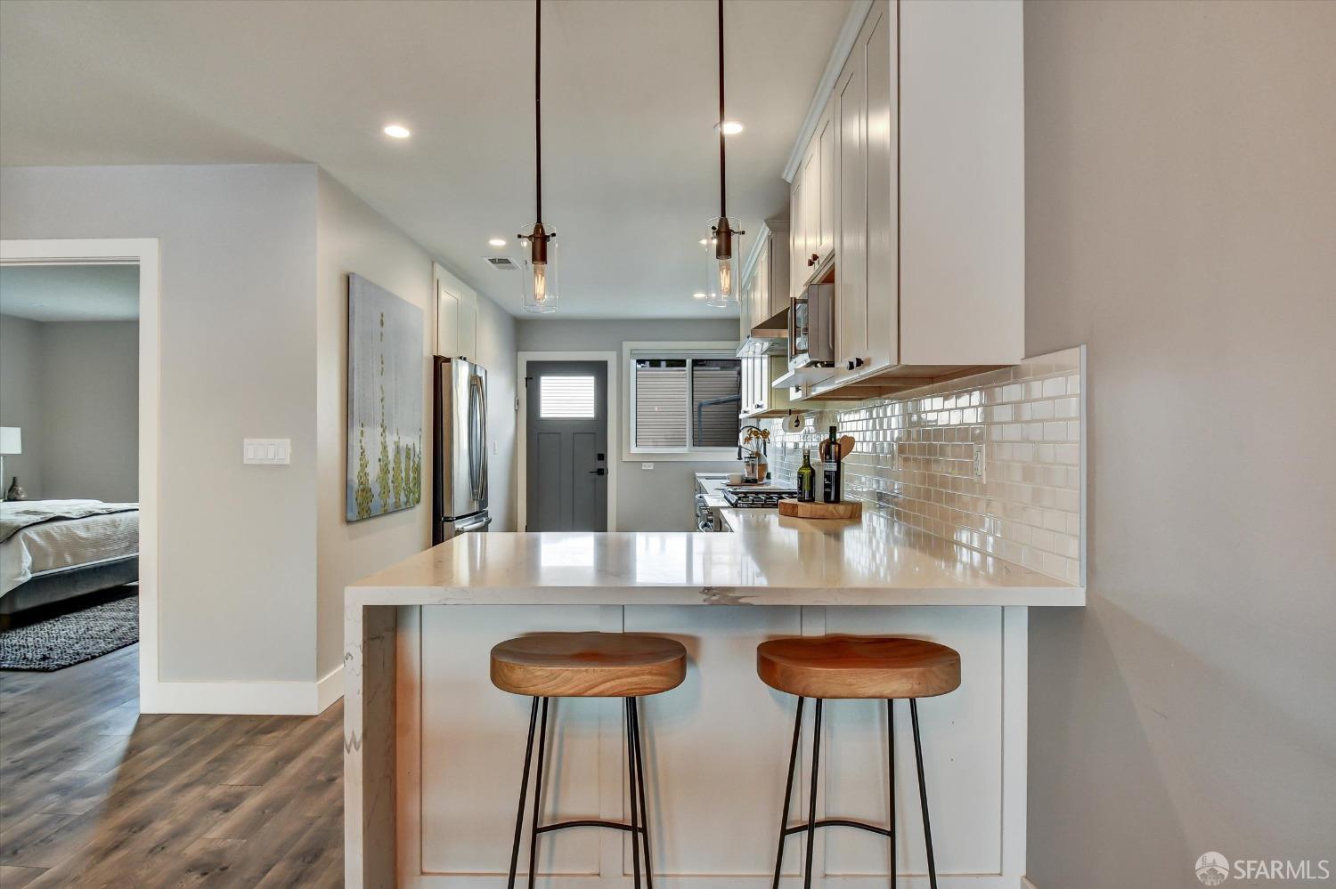 San Francisco, California 94122, United States, 4 Bedrooms Bedrooms, ,2 BathroomsBathrooms,Residential,Active,102967