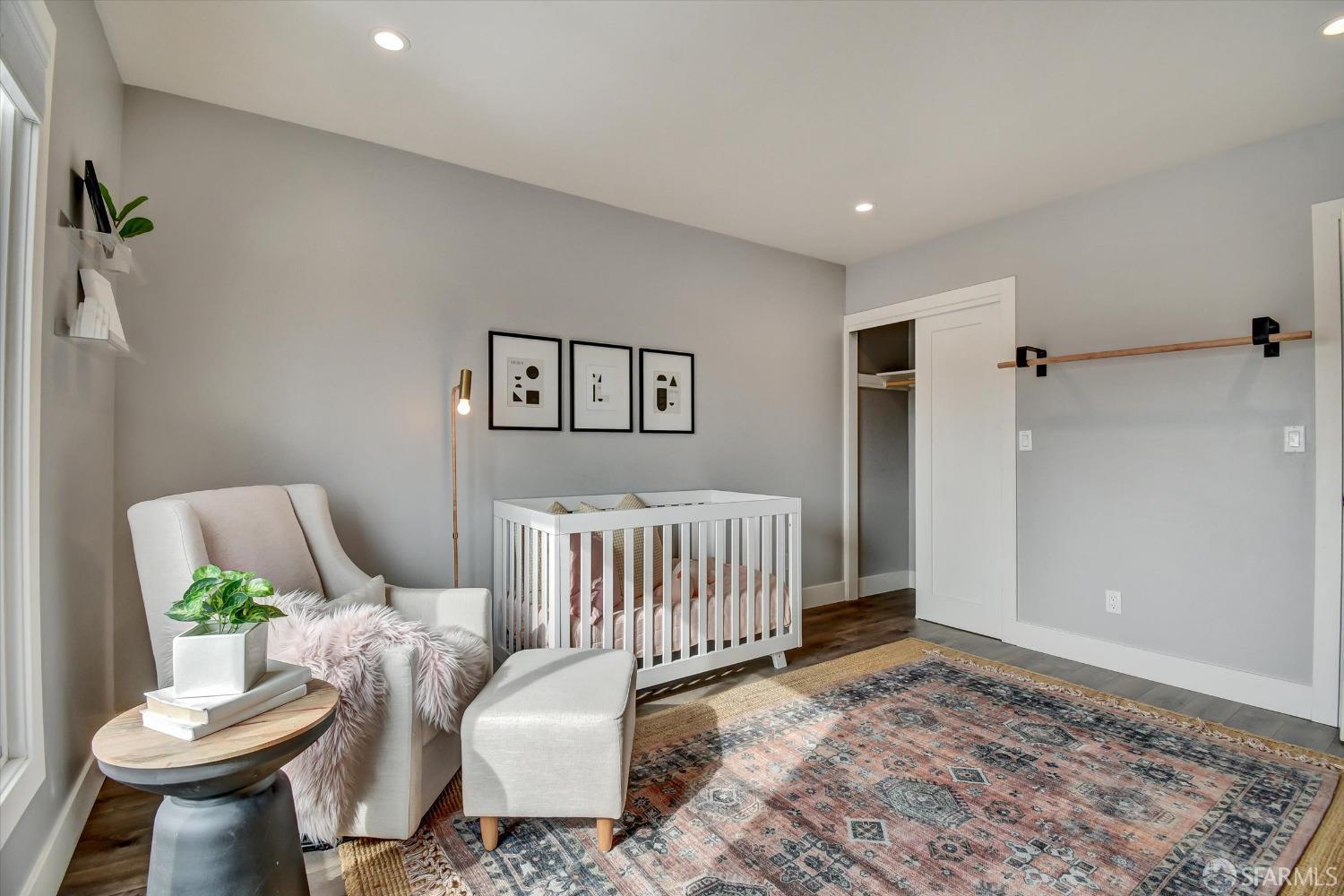 San Francisco, California 94122, United States, 4 Bedrooms Bedrooms, ,2 BathroomsBathrooms,Residential,Active,102967